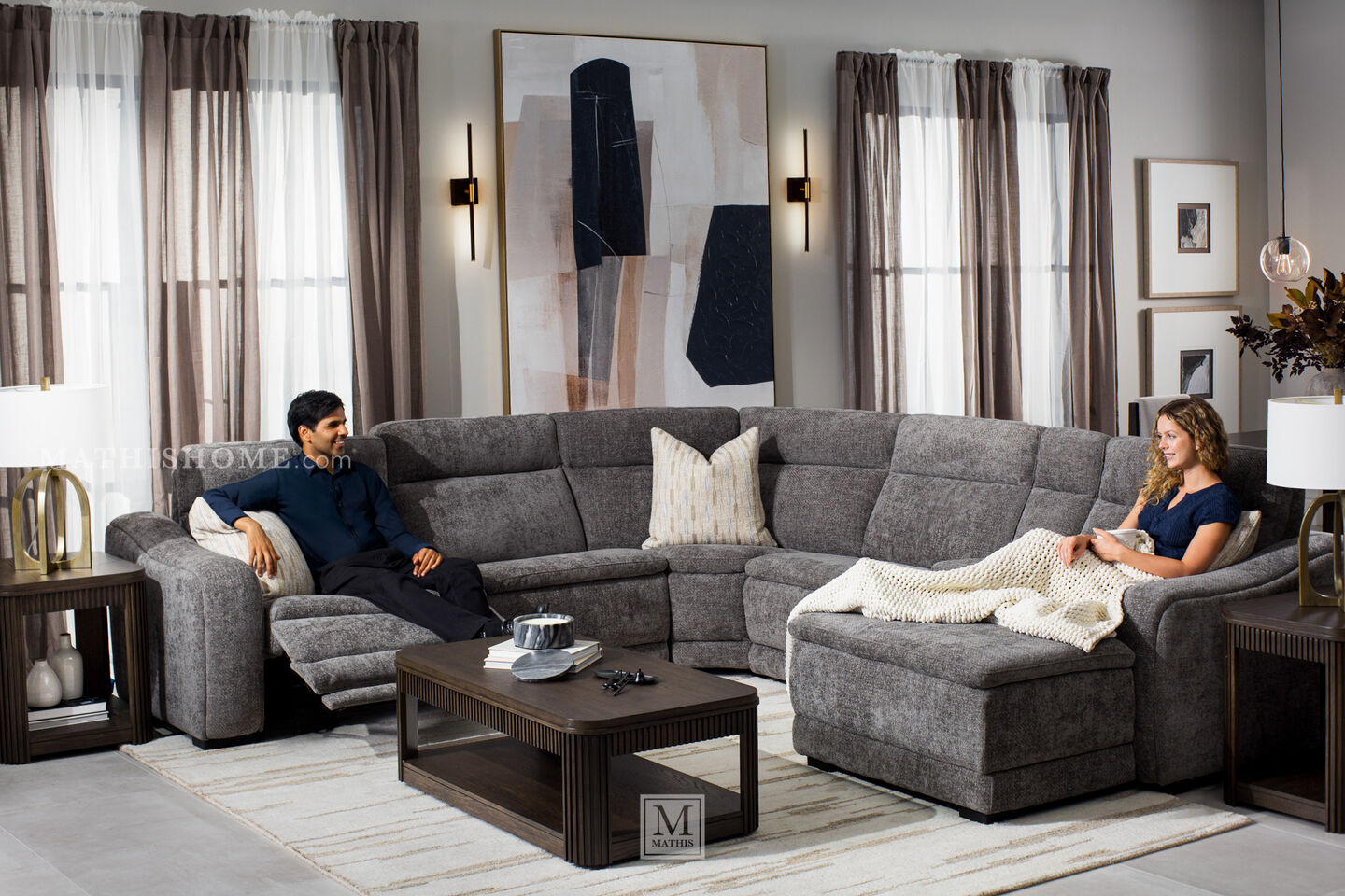 Anderson Paris Power Sectional