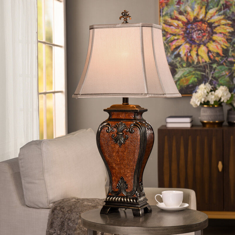 Versailles Fleur Table Lamp