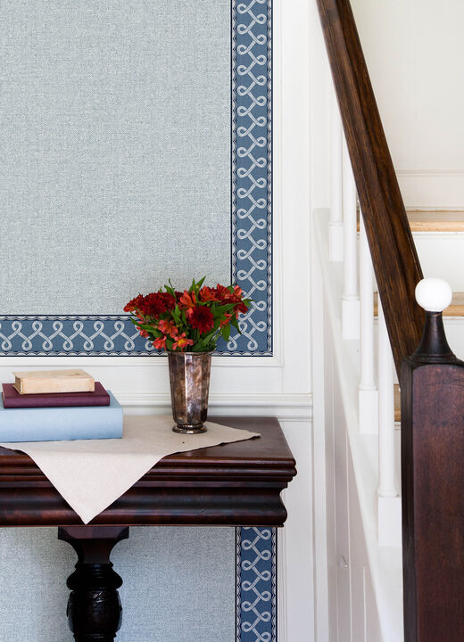 Scalloped Ribbon Blue Trim Wall Border (Set of 2)