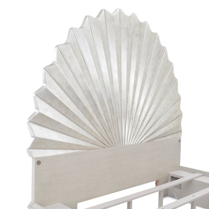 Michael Amini Fantosini King Fan Bed - Silver Leaf