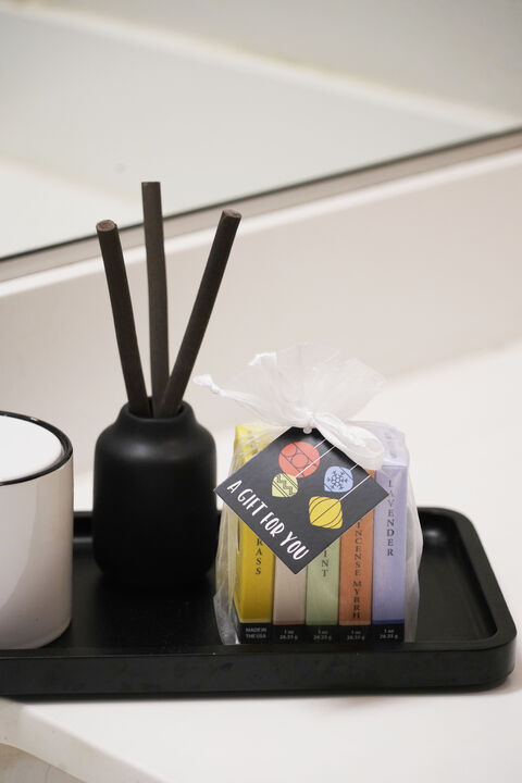 Plantlife Gift Set Soap Sampler 5 Travel Size 1oz each