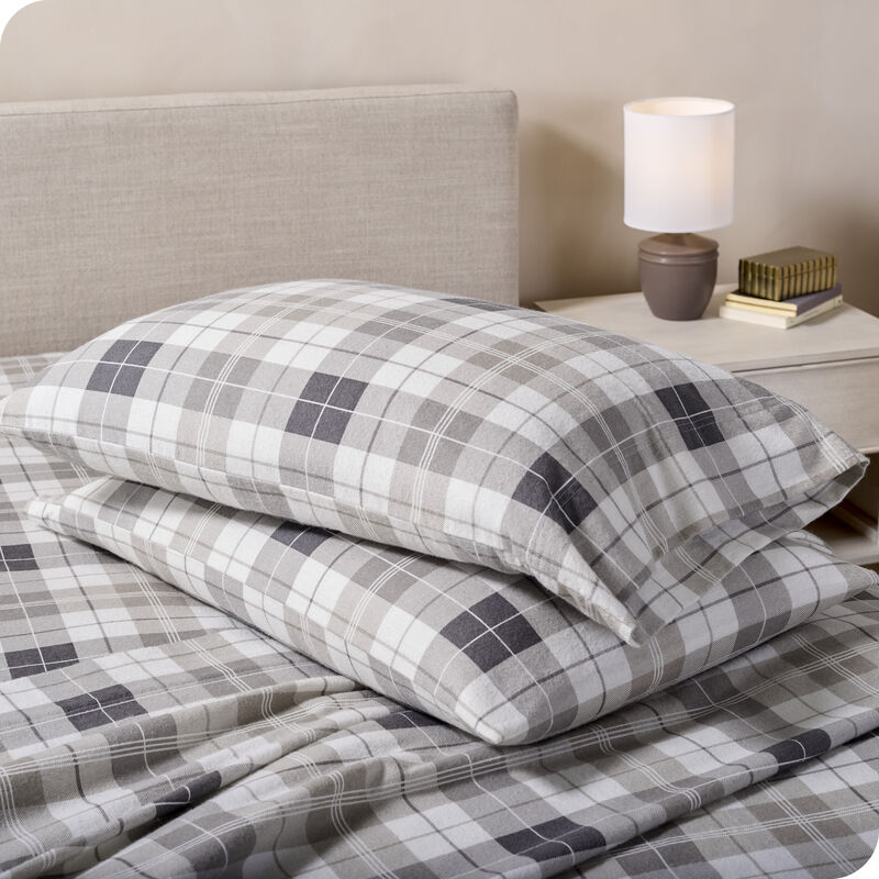 Soft & Cozy 100% Cotton Flannel Printed Pattern Sheet Set image number 3