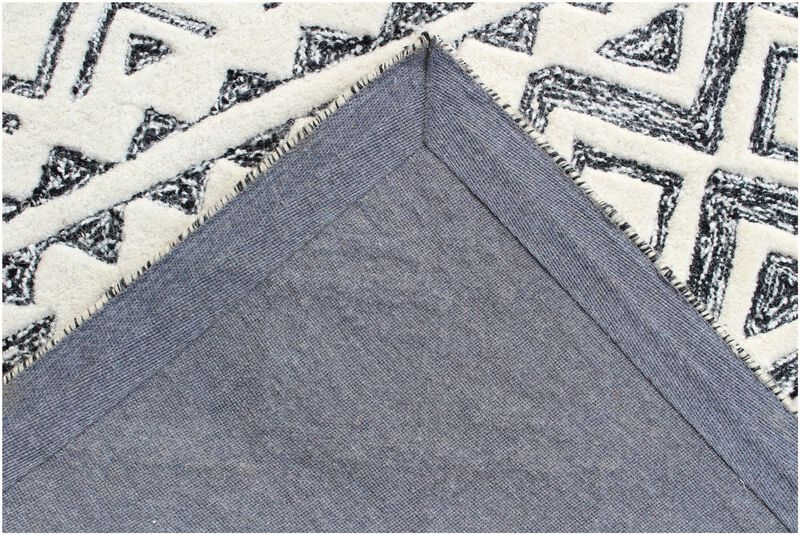 HomeRoots Wool Abstract Geometric Hand Tufted Non Skid Area Rug image number 4