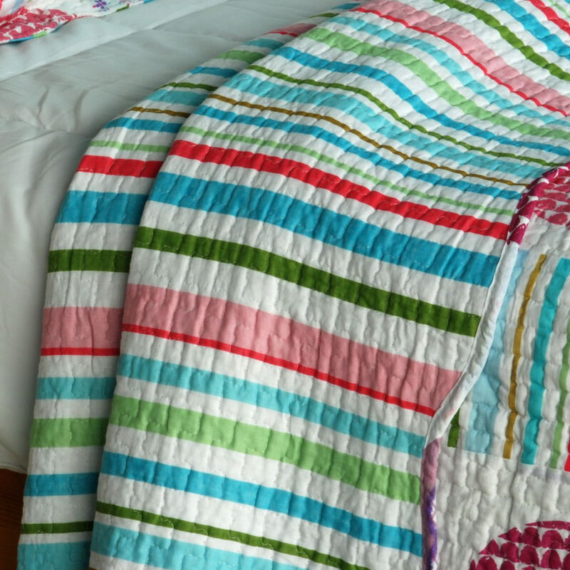 Vermicelli Quilted Cotton Printed Quilt Set Queen Size Tropical Bubbles Design Set image number 4