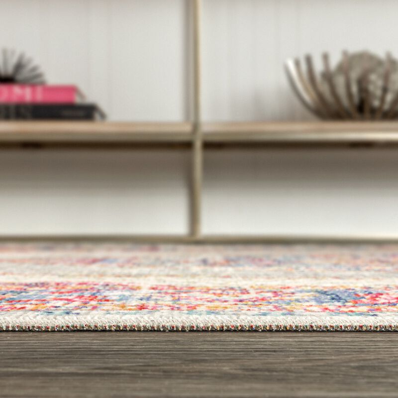 Kilia Medallion Area Rug