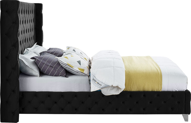 Meridian Furniture Savan Black Velvet King Bed image number 9