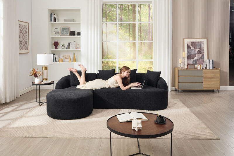 Pesil Sectional Sofa image number 2
