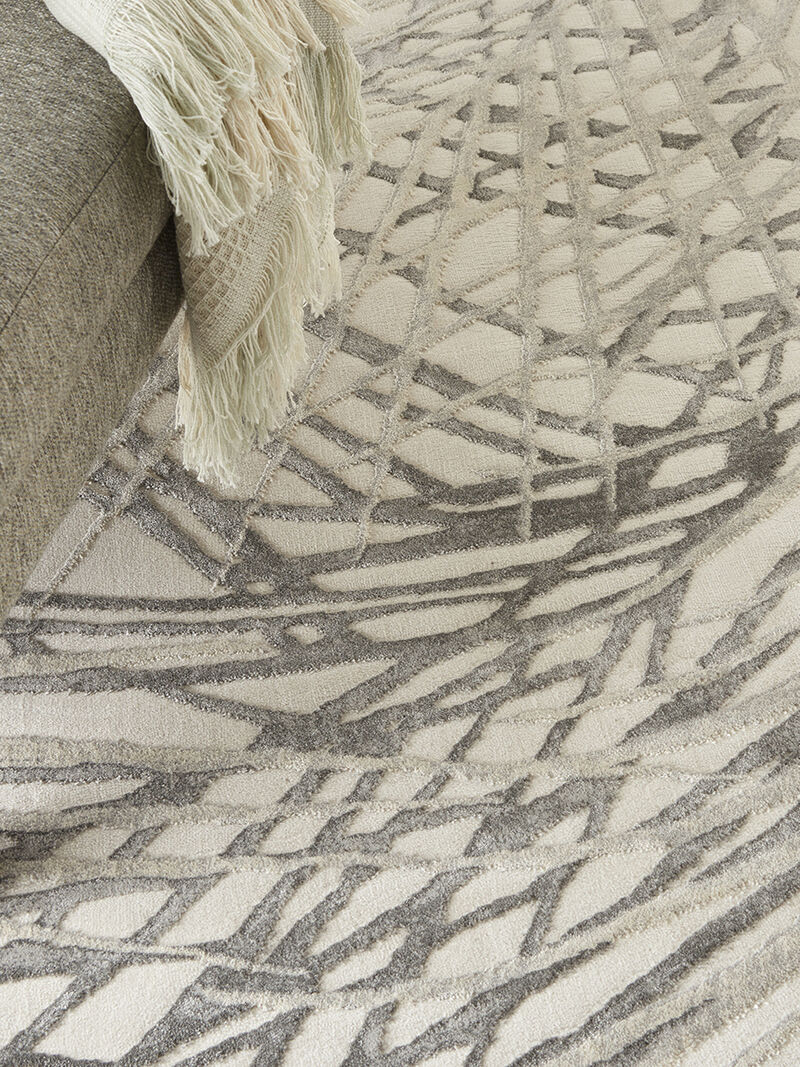 Rustic Textures RUS17 Ivory/Gray 6' x 9' Rug