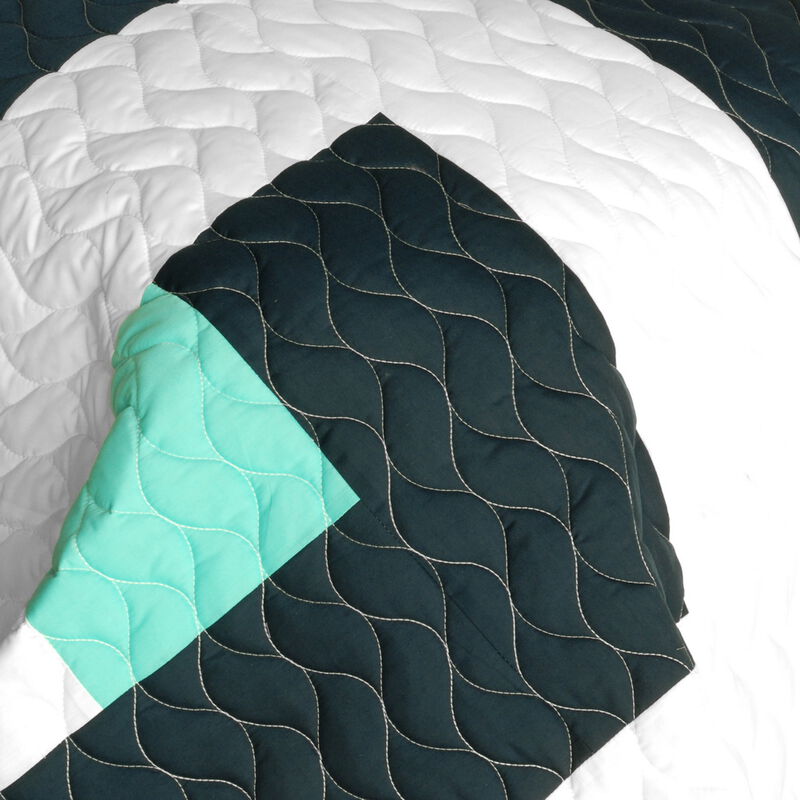 3 Pieces Reversible Geometric Quilt Set with Vermicelli Stitching image number 4