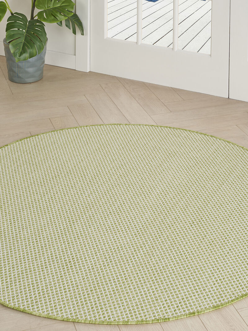 Courtyard COU01 Ivory/Green 5' x Round Rug