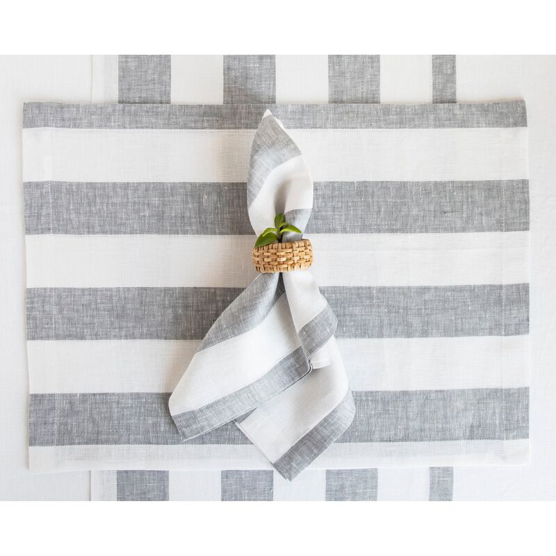Solino Home Cabana Stripe 100% Linen Placemats &ndash; Set of 4, 14 x 19 in, Machine Washable, Holiday and Everyday Dining