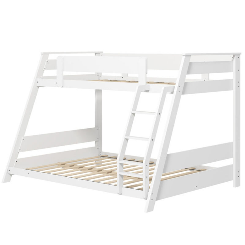 Low Bunk Bed with Reversible Ladder image number 0