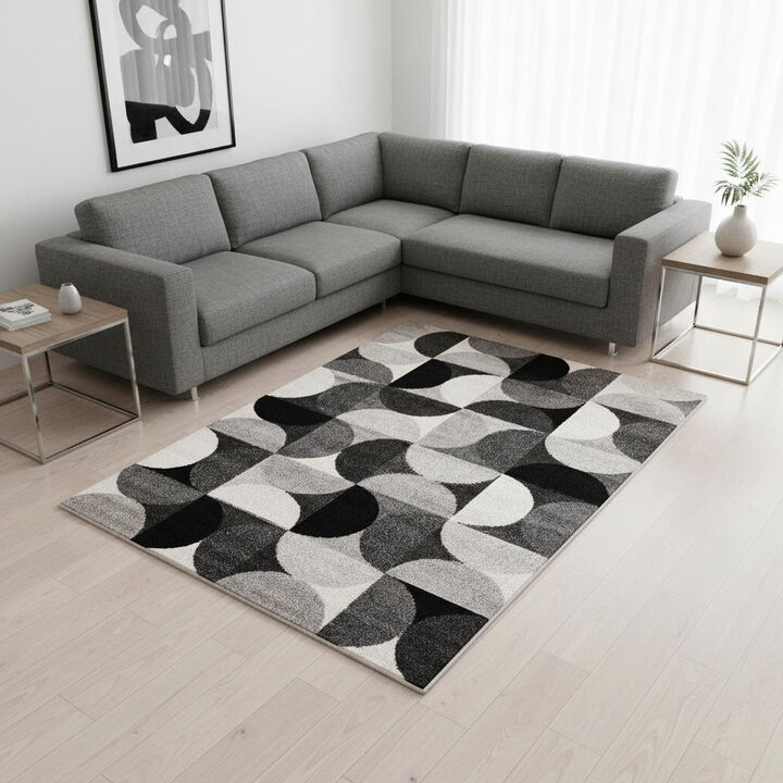 HomeRoots Geometric Area Rug