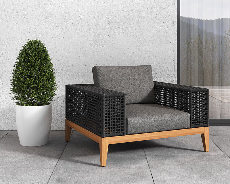 Salerno Armchair image number 1