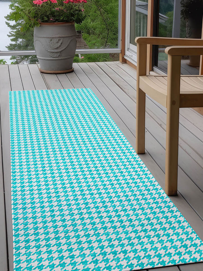 Hinton HN1 Aqua 2'3" x 12' Rug
