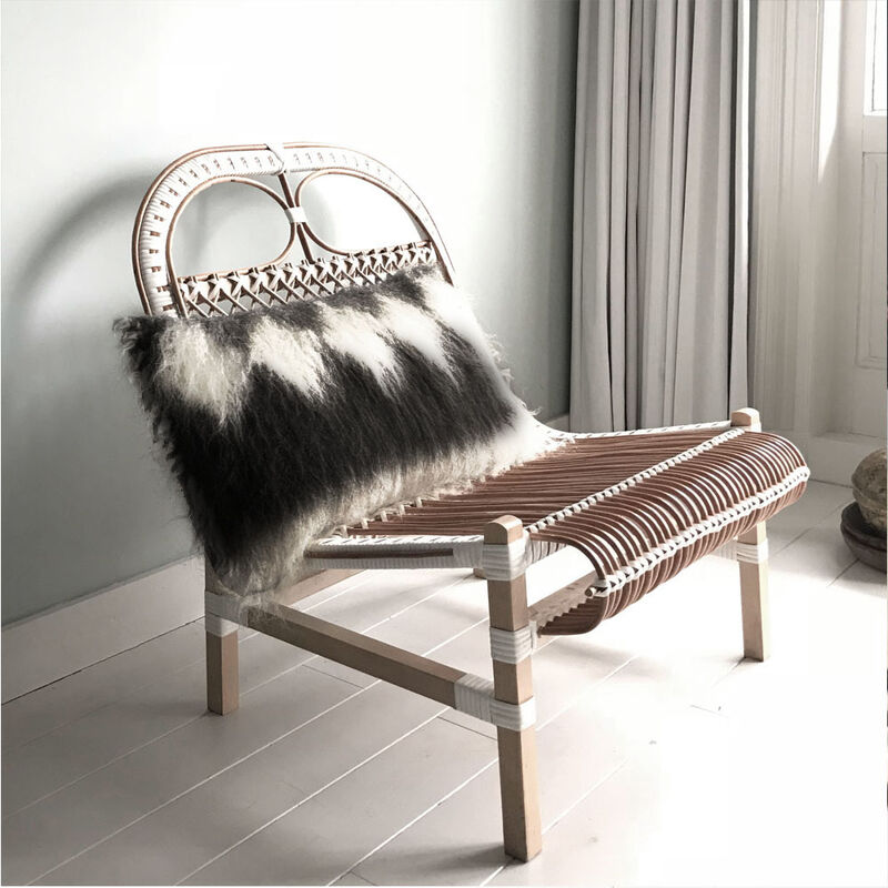 Diamond rectangle cushion black image number 1