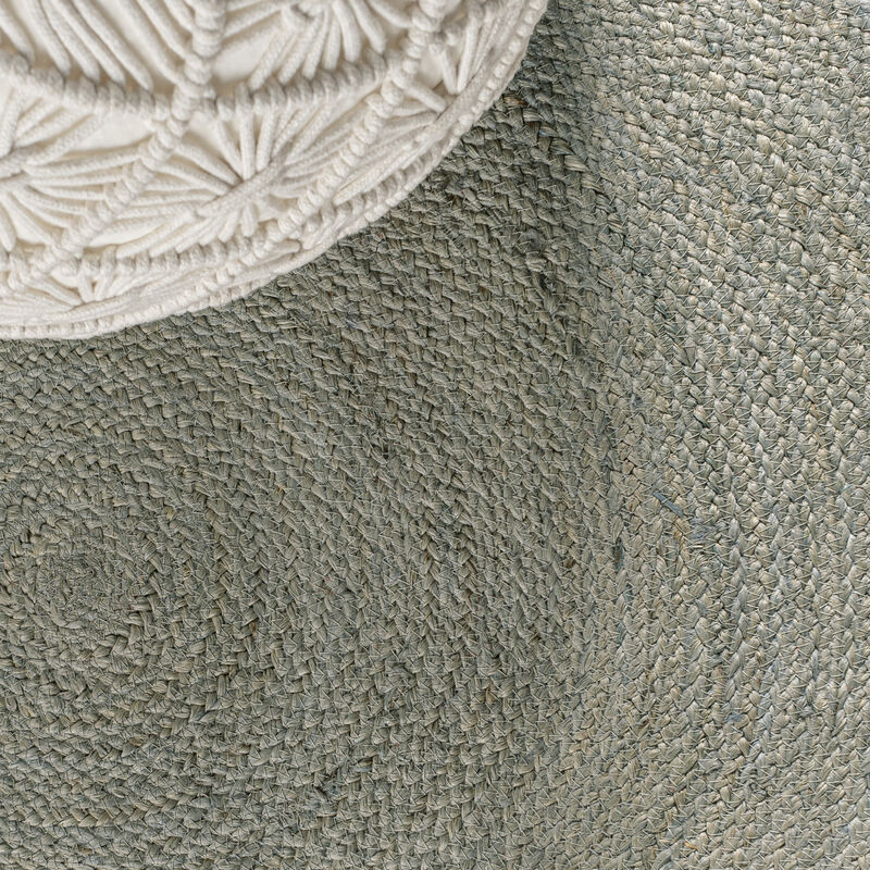 Zara Braided Coastal Cottage Round Jute Round Area Rug