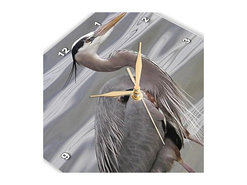 Great Blue Heron Wall Clock 10 Inch Home Decor image number 3