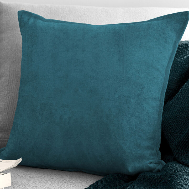 6ix Tailors Fine Linens Vanessa Turquoise Decorative Throw Pillows