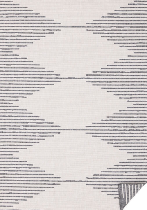 HomeRoots Geometric Area Rug
