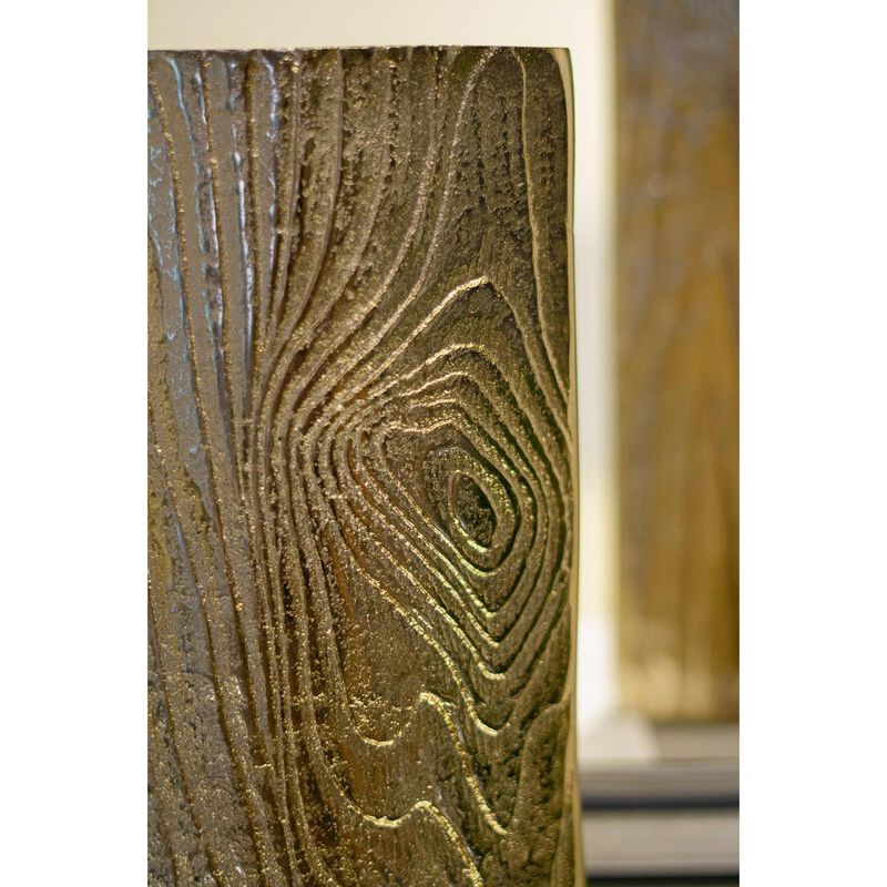 HomeRoots 15" Gold Oval Aluminum Table Vase image number 4