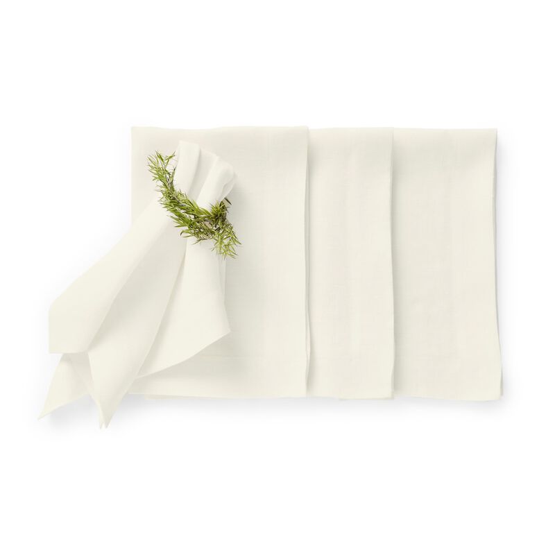 Solino Home Sonoma 100% Linen Dinner Napkins &ndash; Set of 4, 22 x 22 in, Machine Washable, Holiday and Everyday Dining
