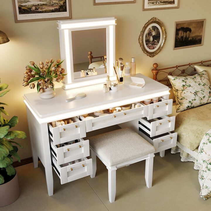 Vabsak LED Lighted Vanity Set