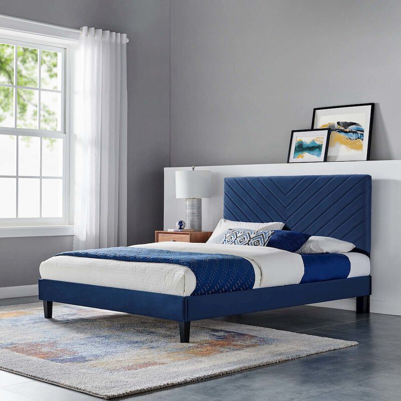 Roxanne Performance Velvet Full Platform Bed image number 5