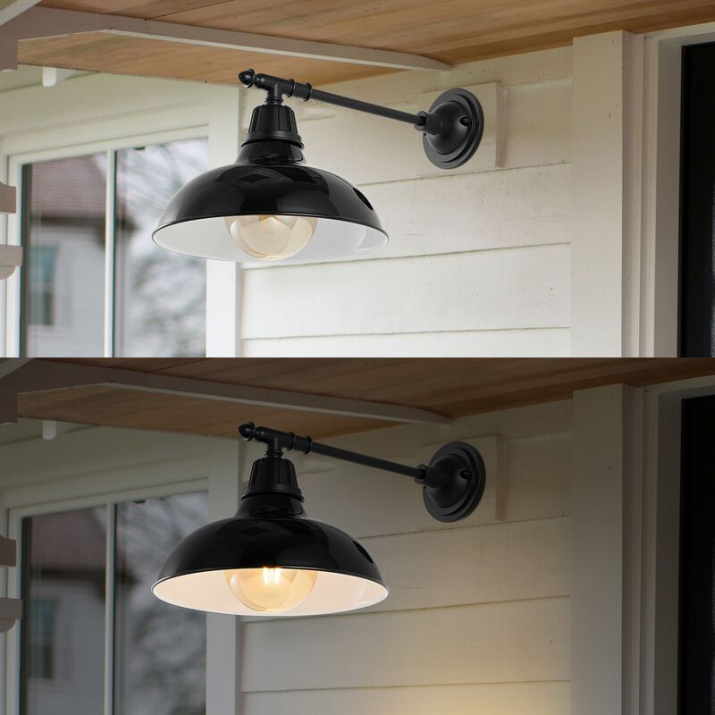 Wallace Farmhouse Industrial Indoor/Outdoor Iron LED Victorian Arm Outdoor Sconce