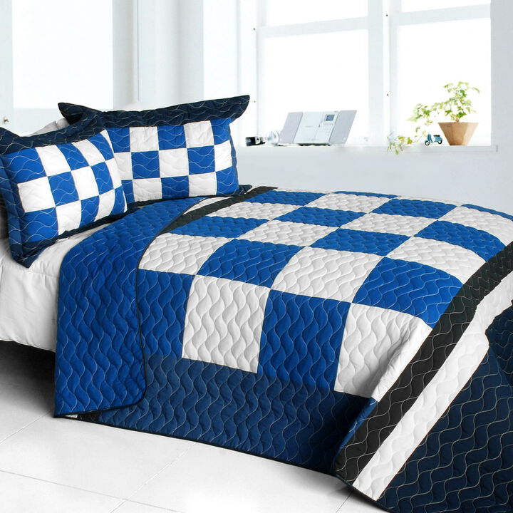 Queen Size 3 Piece Plaid Patchwork Quilt Set with Vermicelli Quilting-White