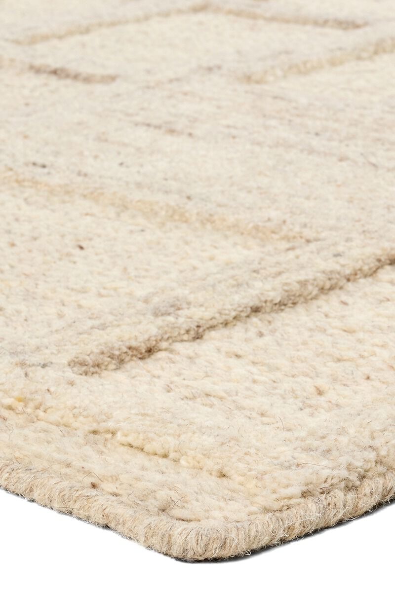 Bavell Lustrous Baby's Breath 8'6" x 11'6" Rug by Label J x Jaipur Living image number 4