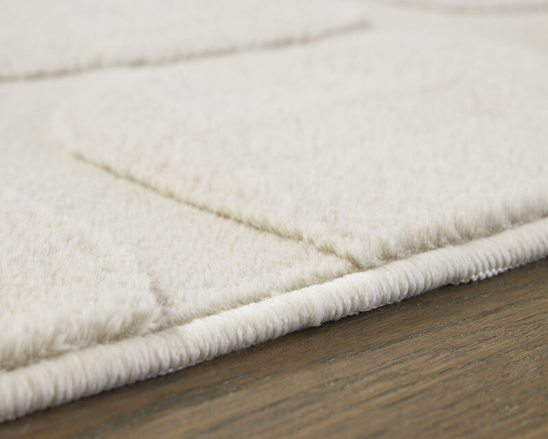Malvinsboro Washable 5' x 7' Area Rug image number 2