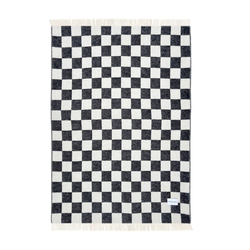 Blanket CHECKERBOARD 4.25 x 6.5ft image number 1