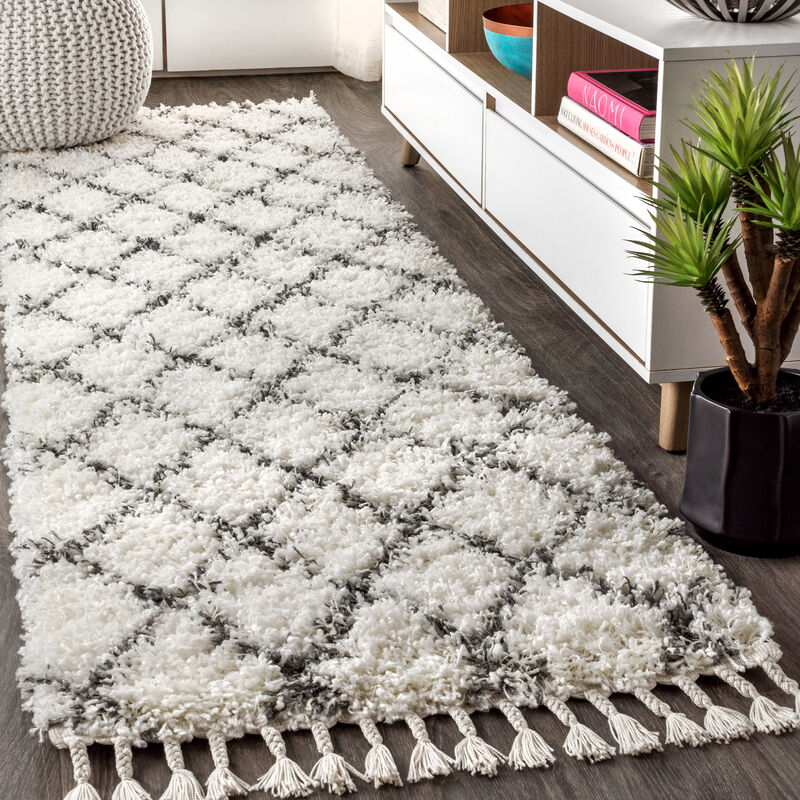 Gabrielle Mercer Shag Plush Tassel Moroccan Geometric Trellis Area Rug