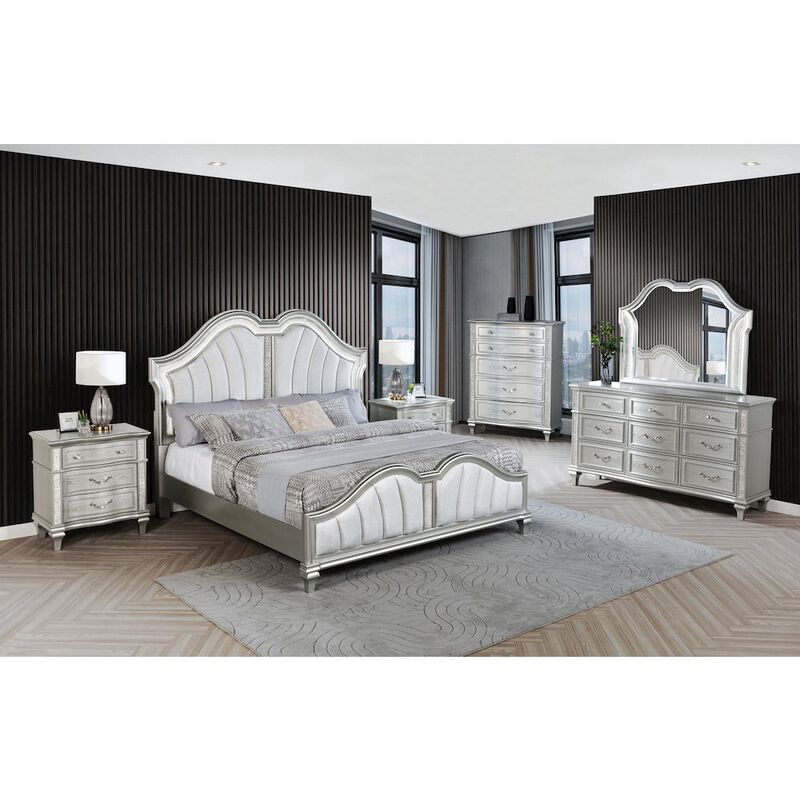 Best Quality Furniture 6 Piece Silver Eastern King Panel Bedroom Set (Ekb+Dresser+Mirror+2Ns+Chest)