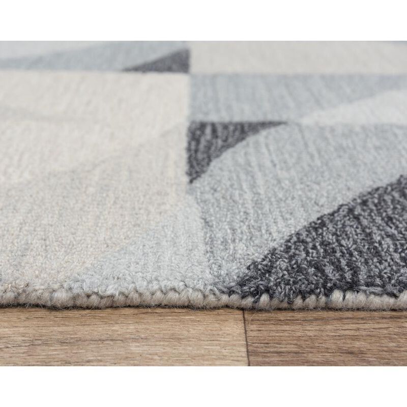 Midland Gray 5'X7'6" Tufted Internet Rug in Gray