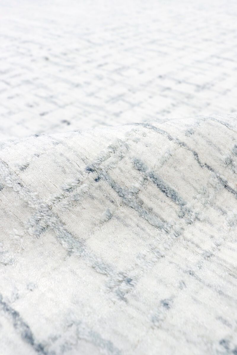 Pasargad Home Slate Hand-Loomed Ivory/Blue Bsilk & Wool Area Rug image number 3