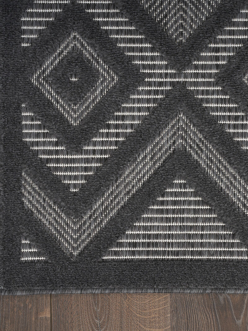Versatile NRV01 Charcoal/Black 4' x 6' Rug