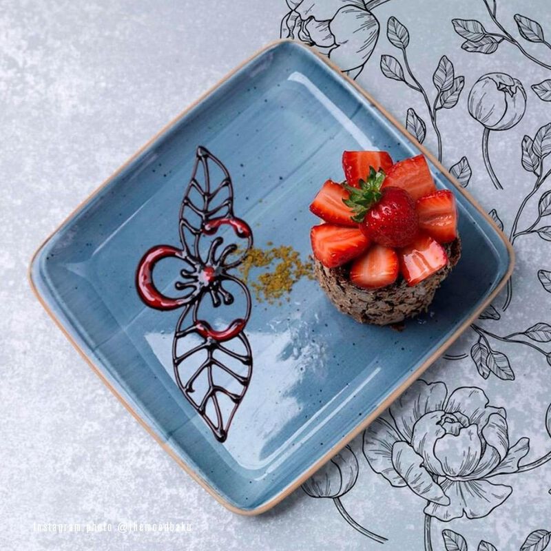 Dusk 8.5" x 8" Square Blue Vitrified Plate (Set of 2) image number 1