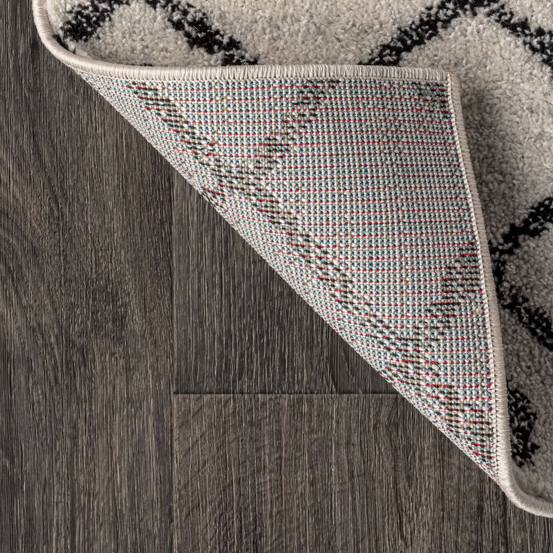 Aksil Moroccan Beni Souk Area Rug