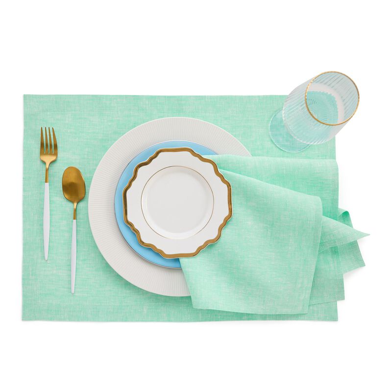 Solino Home Athena 100% Linen Dinner Napkins &ndash; Set of 4, 20 x 20 in, Machine Washable, Holiday and Everyday Dining