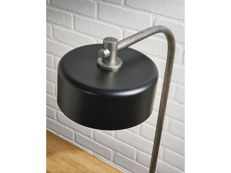 Eliridge Desk Lamp