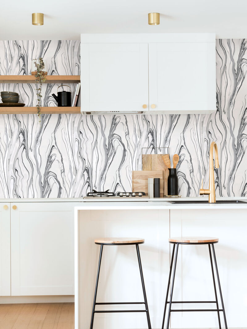 Liquid Marble Black Wallpaper image number 1