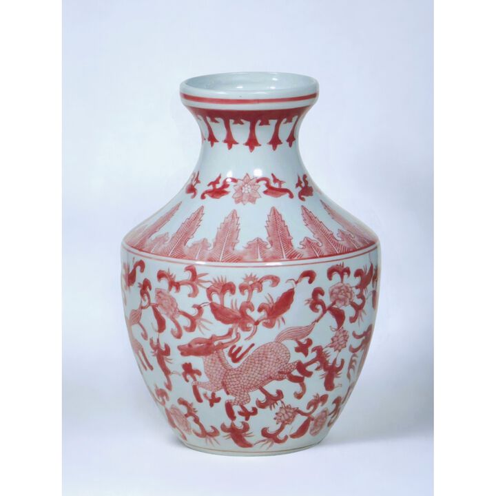 Aai 17 Porcelain Vase, Floral Design, Red And White