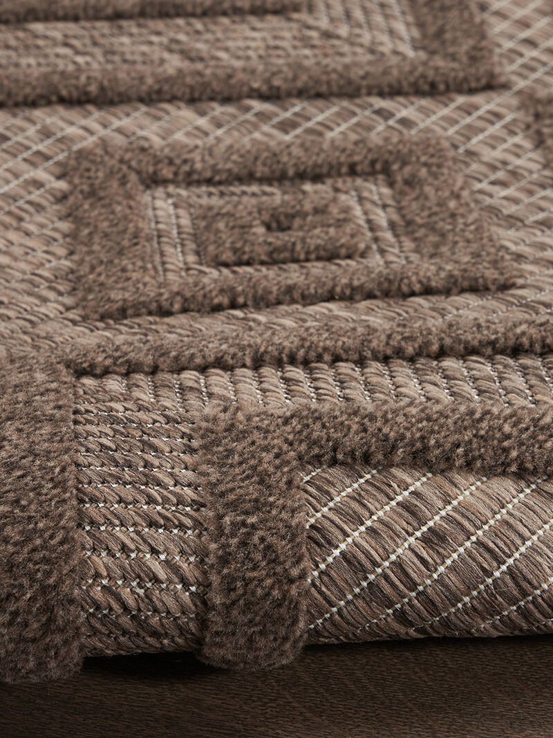 Versatile NRV01 Brown 9' x 12' Rug