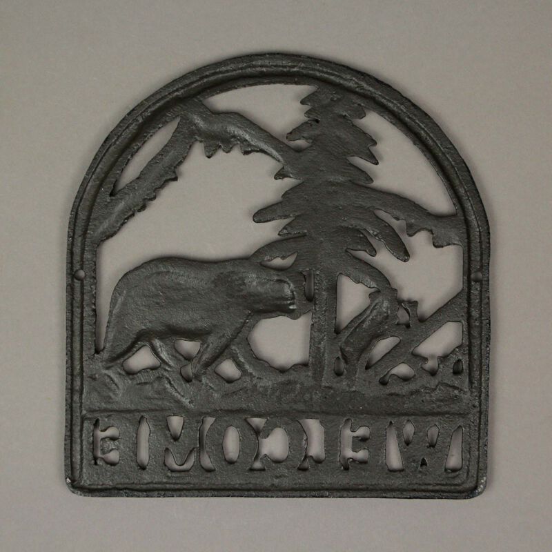 Rustic Brown Cast Iron Bear & Cub Welcome Sign Wall Hanging Plaque Home D&eacute;cor image number 2