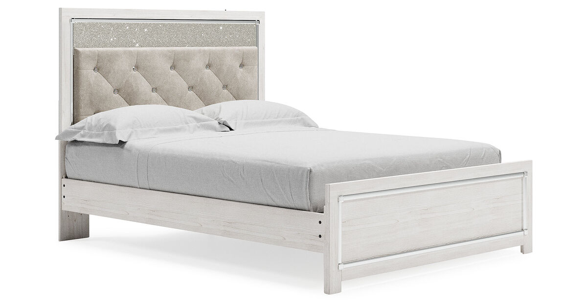 Altyra Queen Panel Bed
