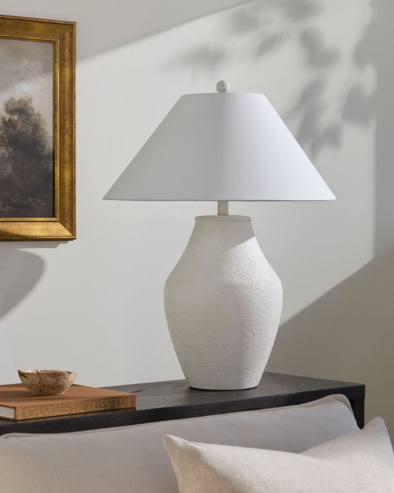Amaryllis Accent Table Lamp image number 1