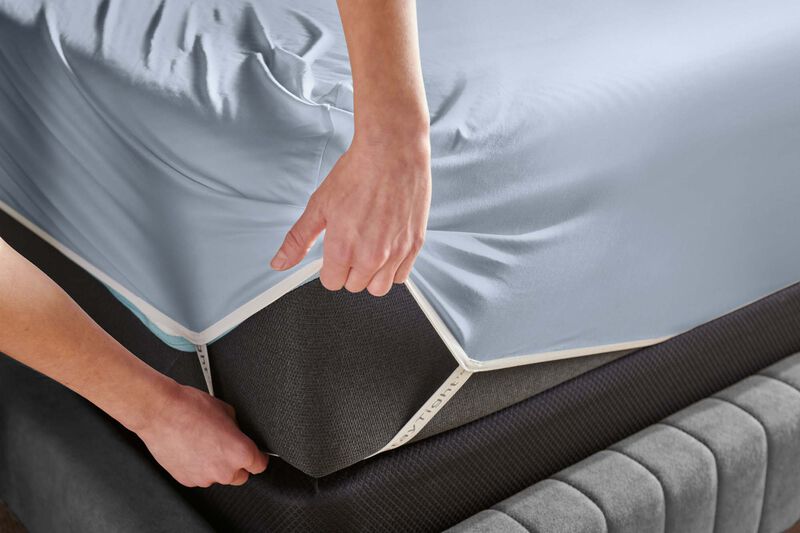 Tempur-Pedic Breeze Split King Sleepy Blue Sheet Sets