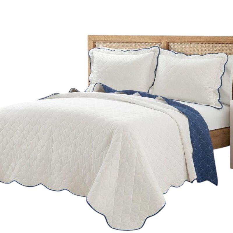 Hivvago White Navy Scalloped Edge Reversible Lightweight Quilt Set